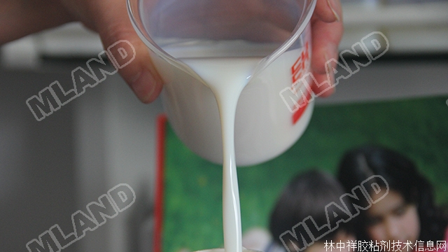 塑料粘接用增粘乳液 A